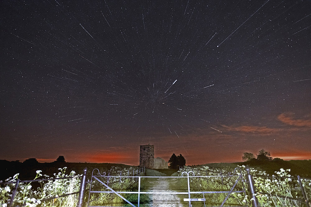 Zoom Stars Knowlton Church & Earthworks.